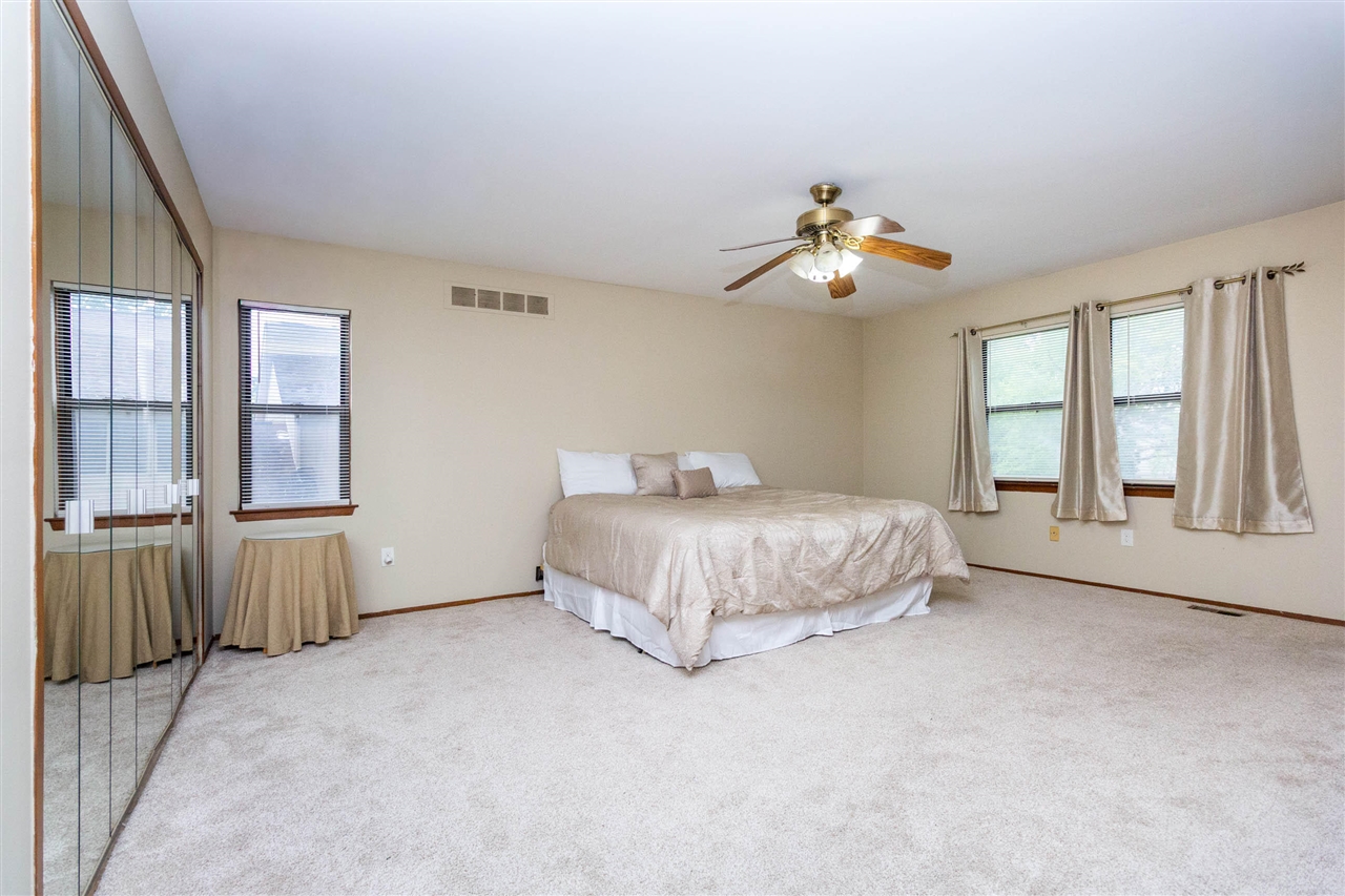 6718 Forest Park Drive Property Photo 23