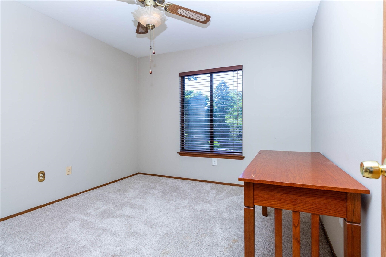 6718 Forest Park Drive Property Photo 28