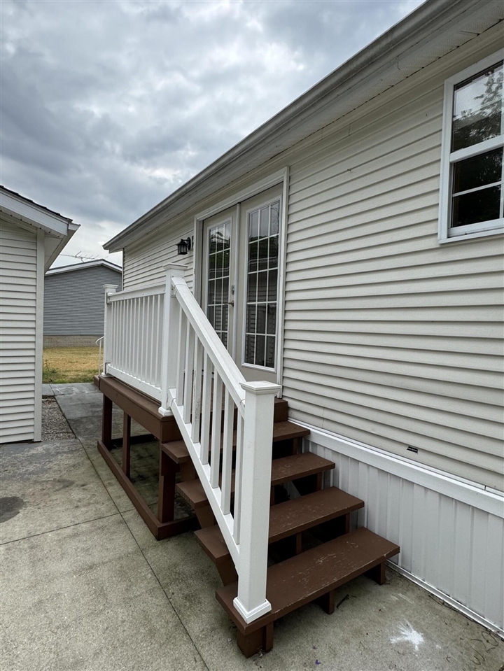 818 Raisin River Road Property Photo 22