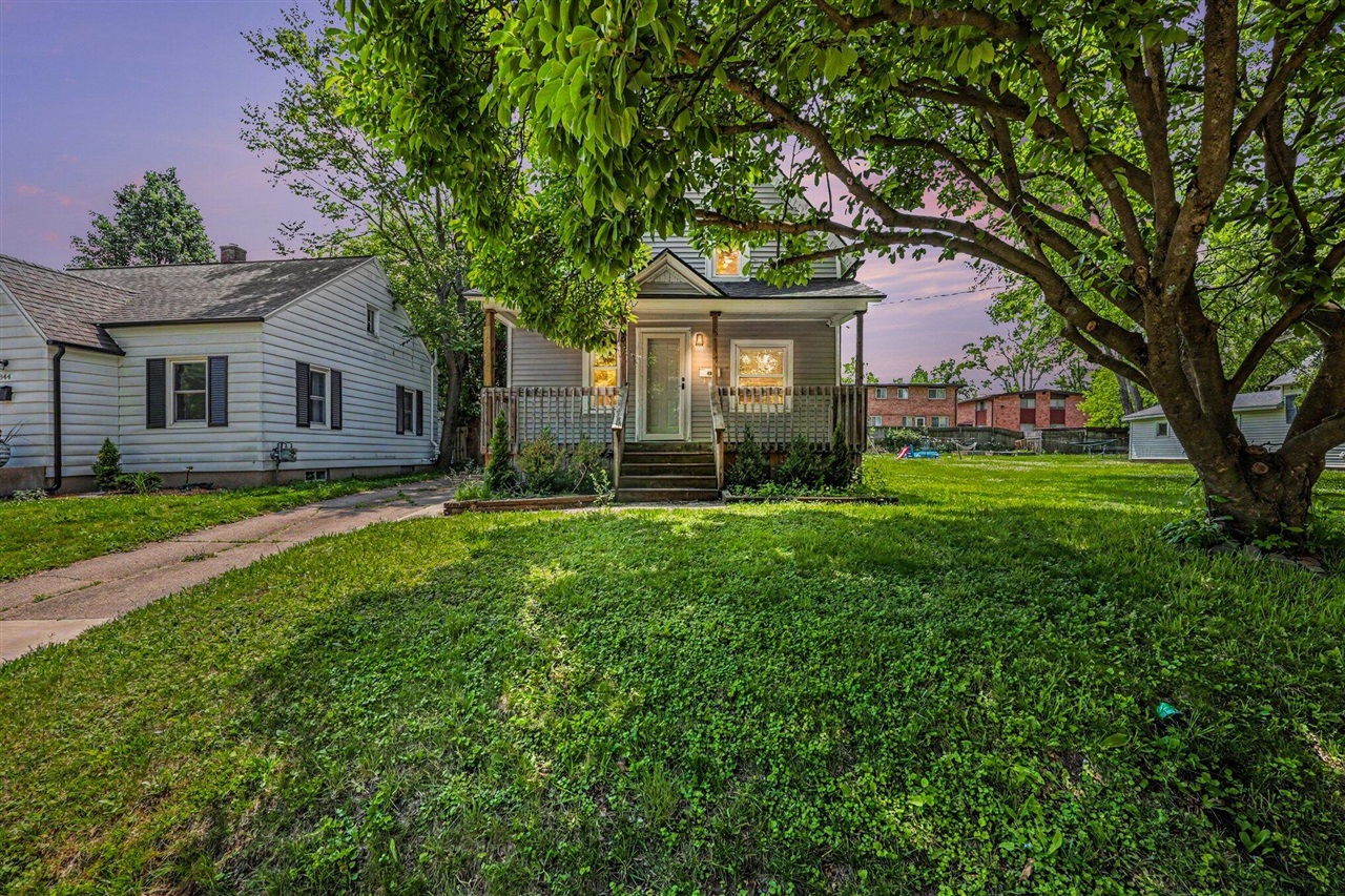 840 Spencer Street Property Photo 1