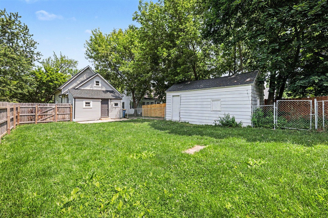 840 Spencer Street Property Photo 31