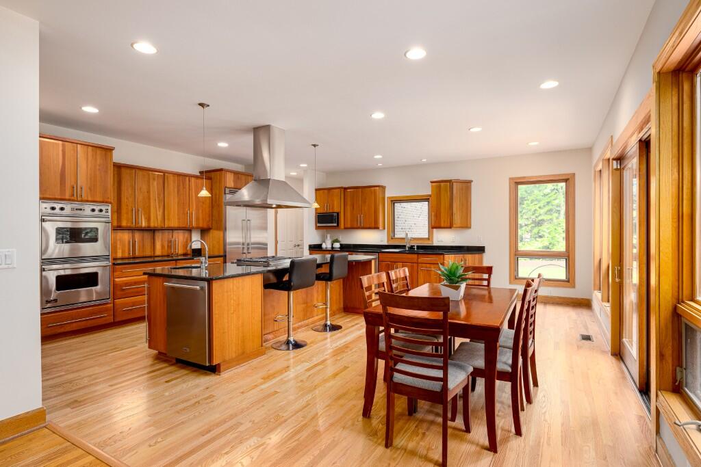 2135 Tuomy Road Property Photo 17