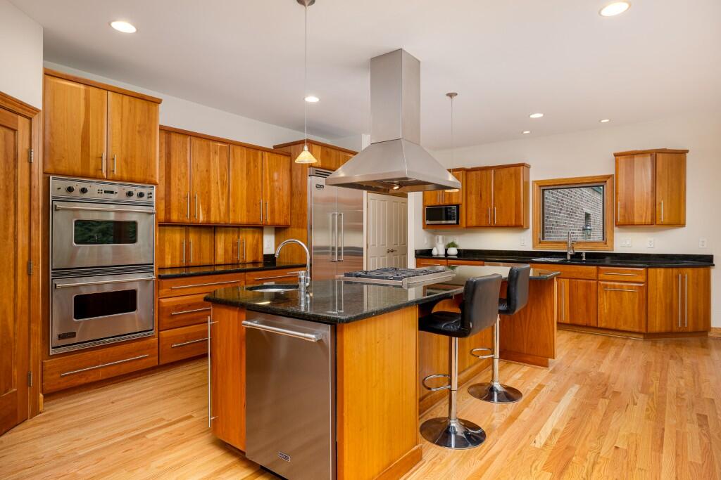 2135 Tuomy Road Property Photo 19
