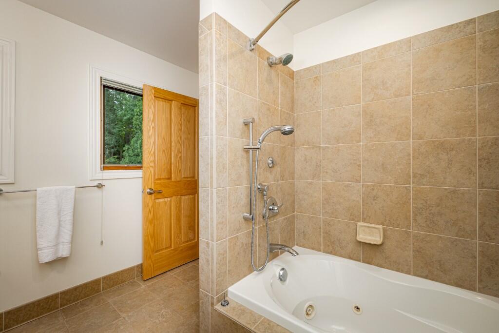 2135 Tuomy Road Property Photo 29