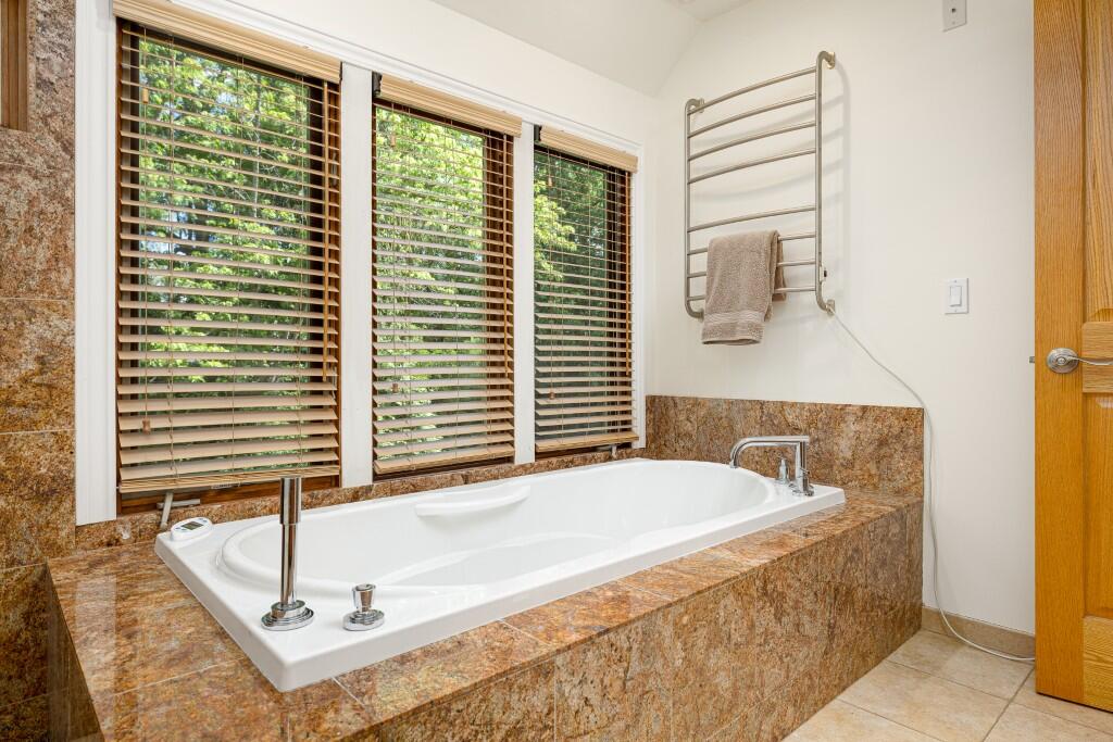 2135 Tuomy Road Property Photo 35