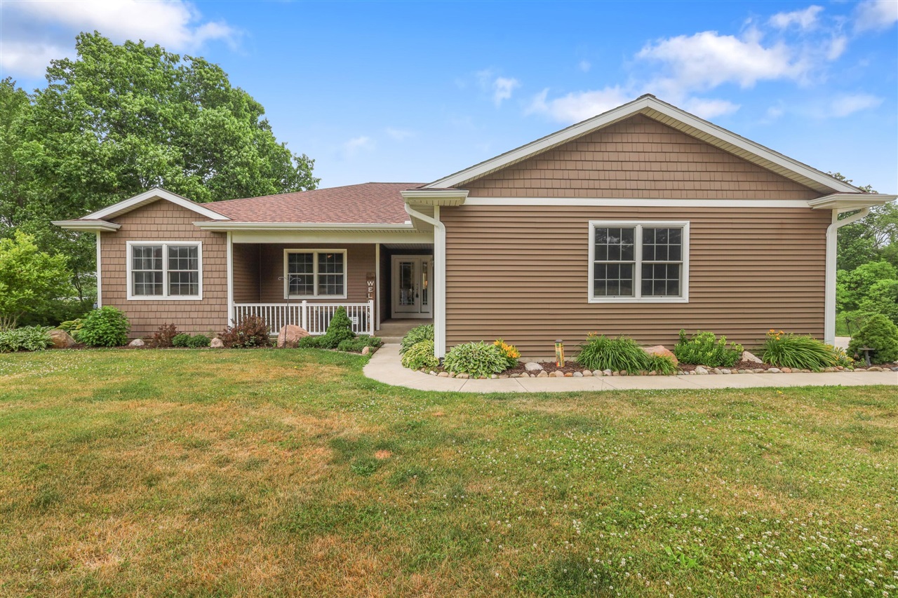 10426 Dutch Settlement Road Property Photo 1