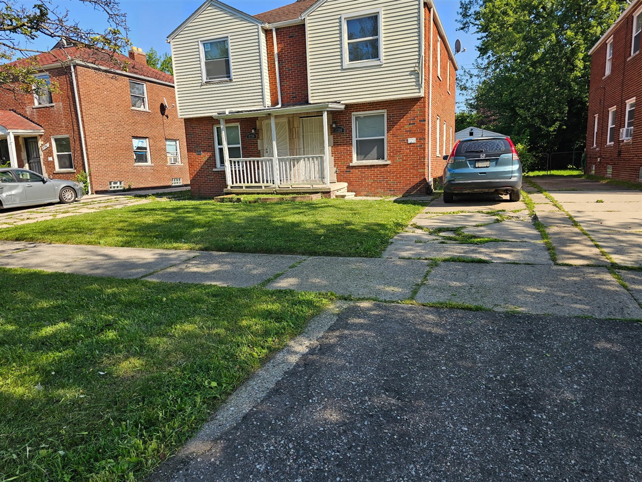 17724 Chester Street Property Photo 1