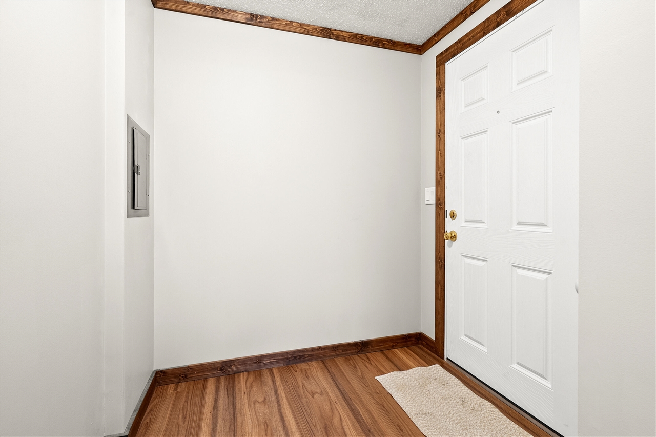 529 Riverside Drive Property Photo 15