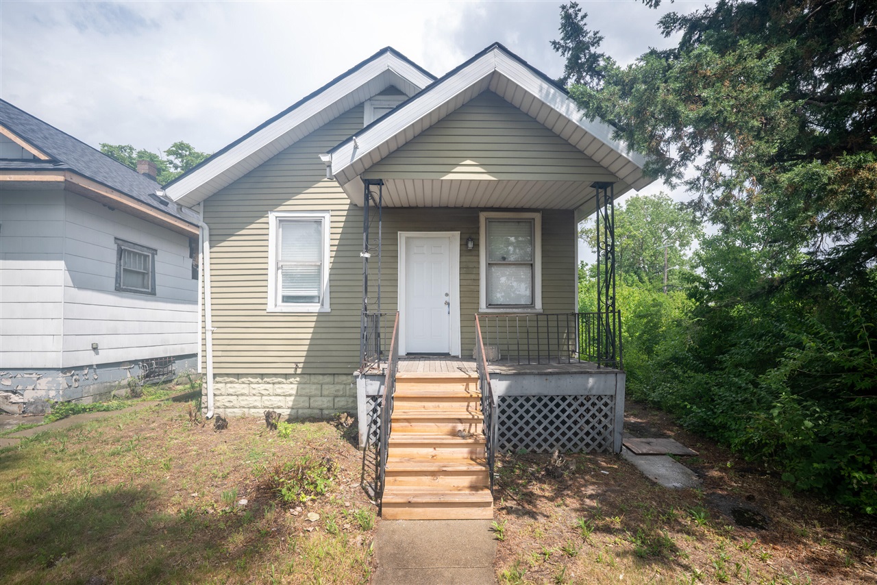 17412 Wanda Street Property Photo 1