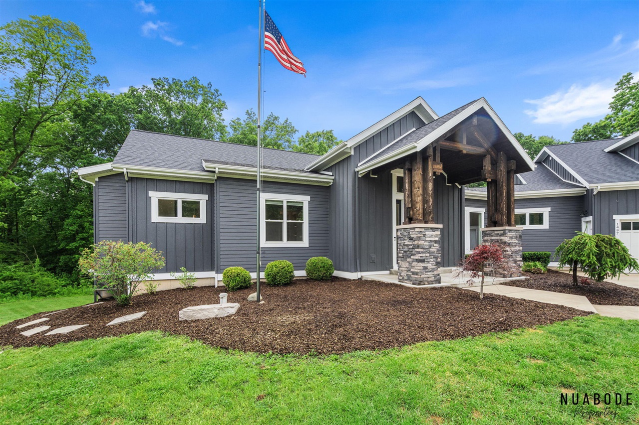 1497 10 Mile Road Property Photo 6