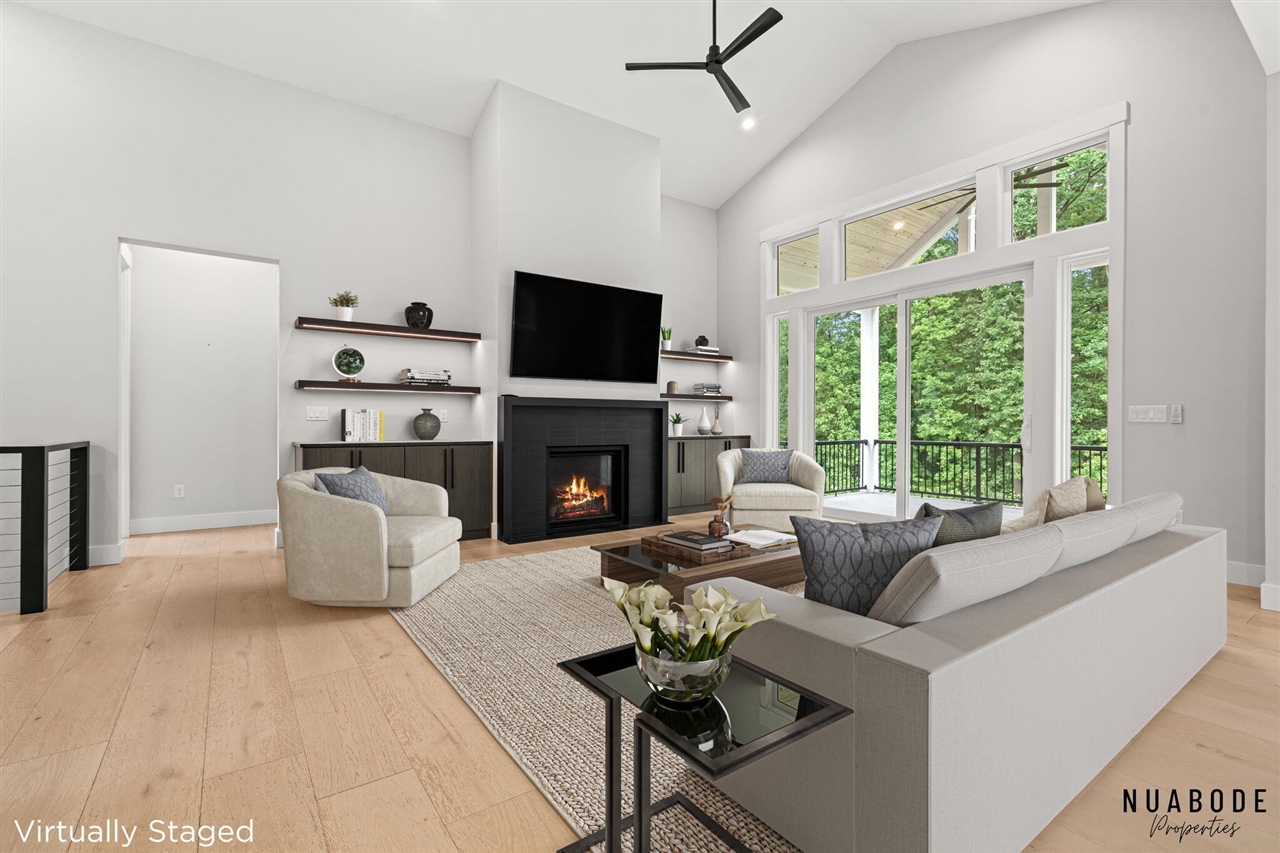 1497 10 Mile Road Property Photo 11