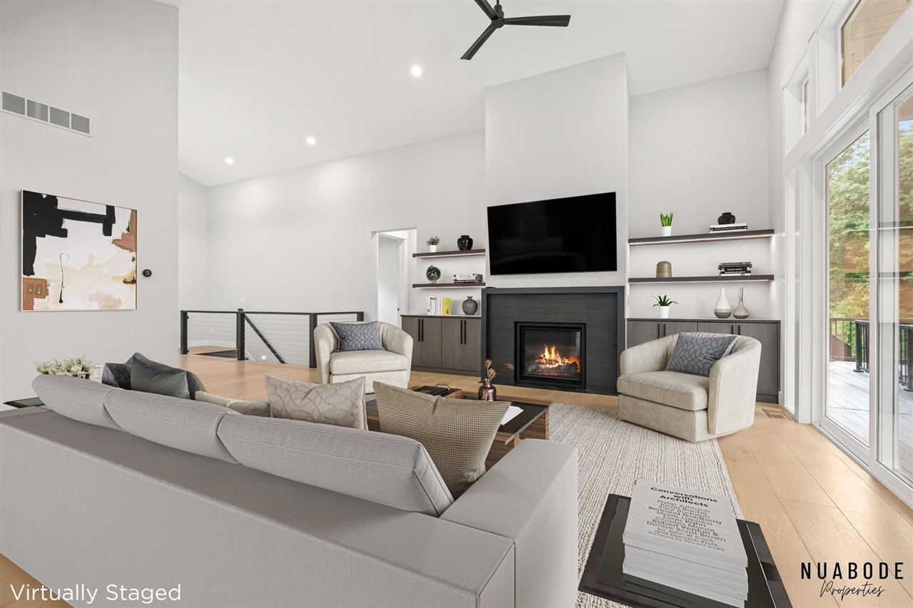 1497 10 Mile Road Property Photo 12
