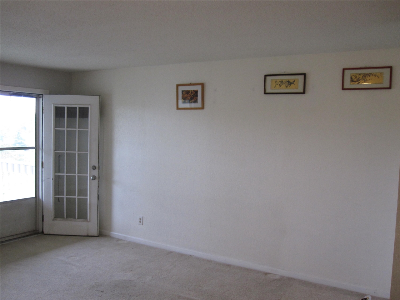 123 Fieldcrest 303 Property Photo 4