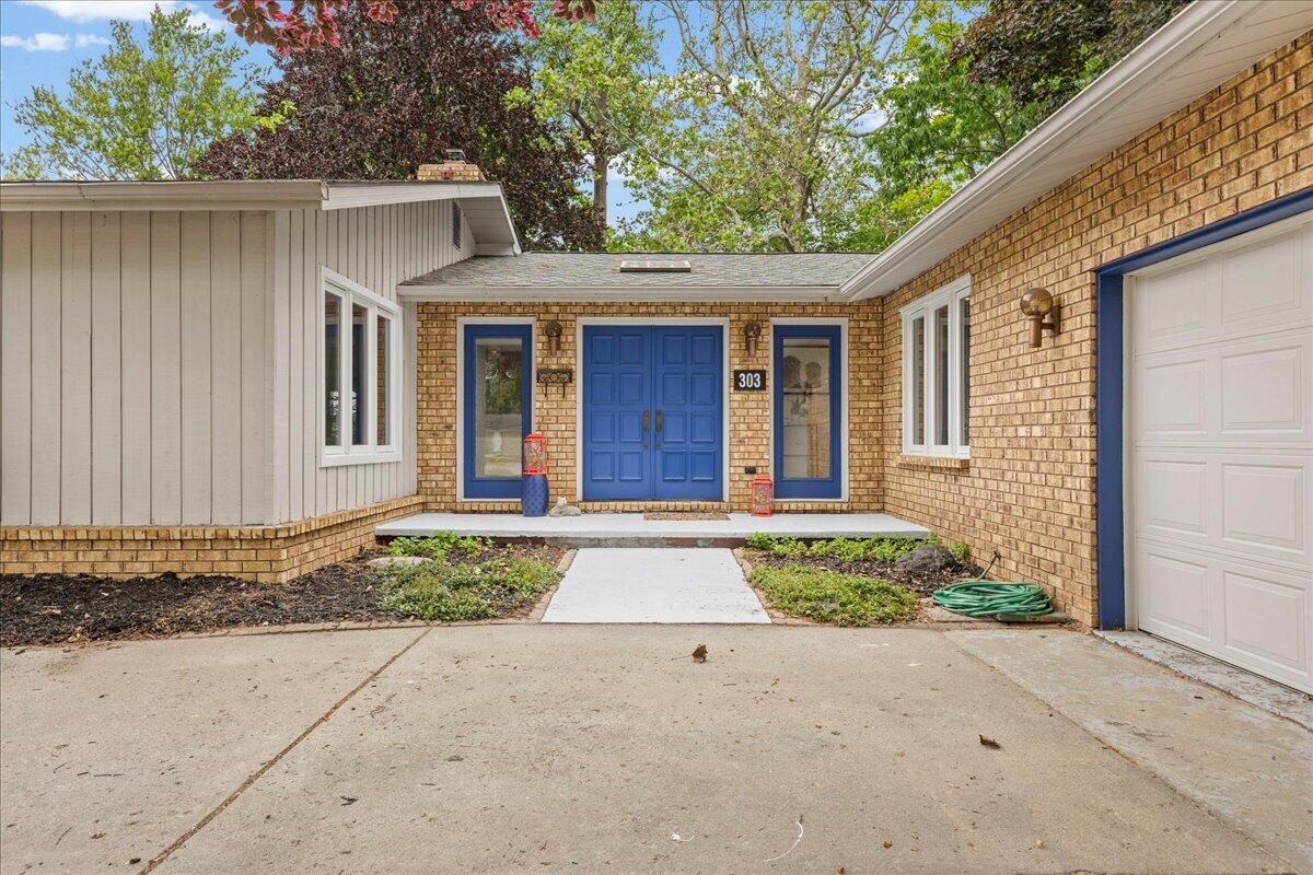 303 E Huron River Drive Property Photo 4