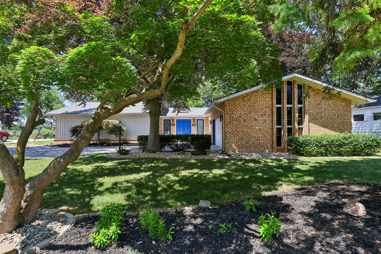 303 E Huron River Drive Property Photo 62