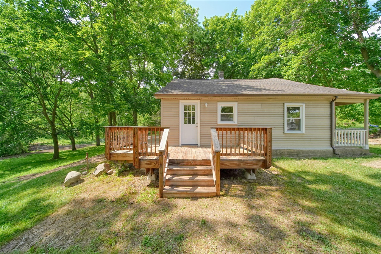 10500 Moscow Road Property Photo 2