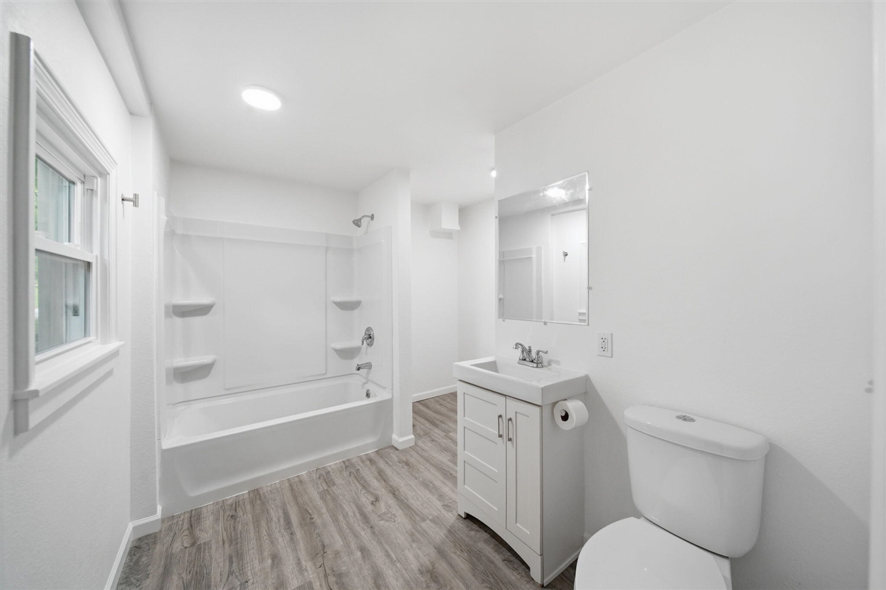10500 Moscow Road Property Photo 26