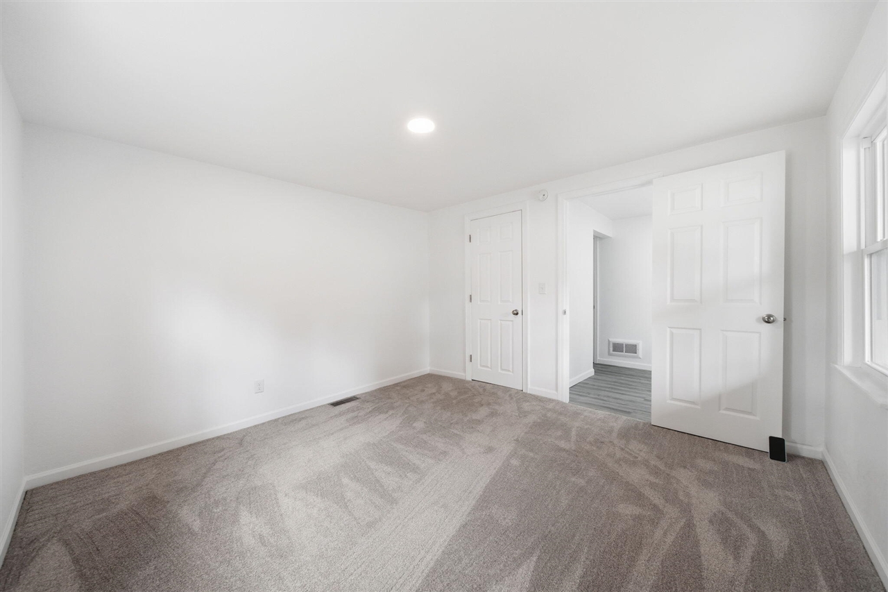 10500 Moscow Road Property Photo 32