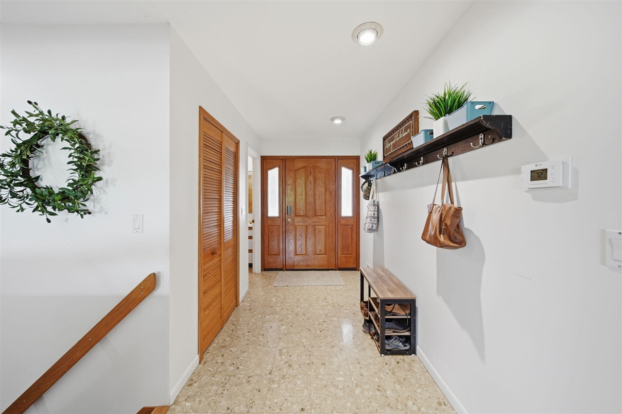 10799 Austin Road Property Photo 5