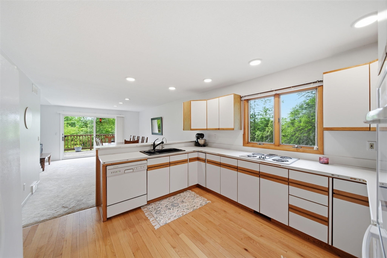 10799 Austin Road Property Photo 18