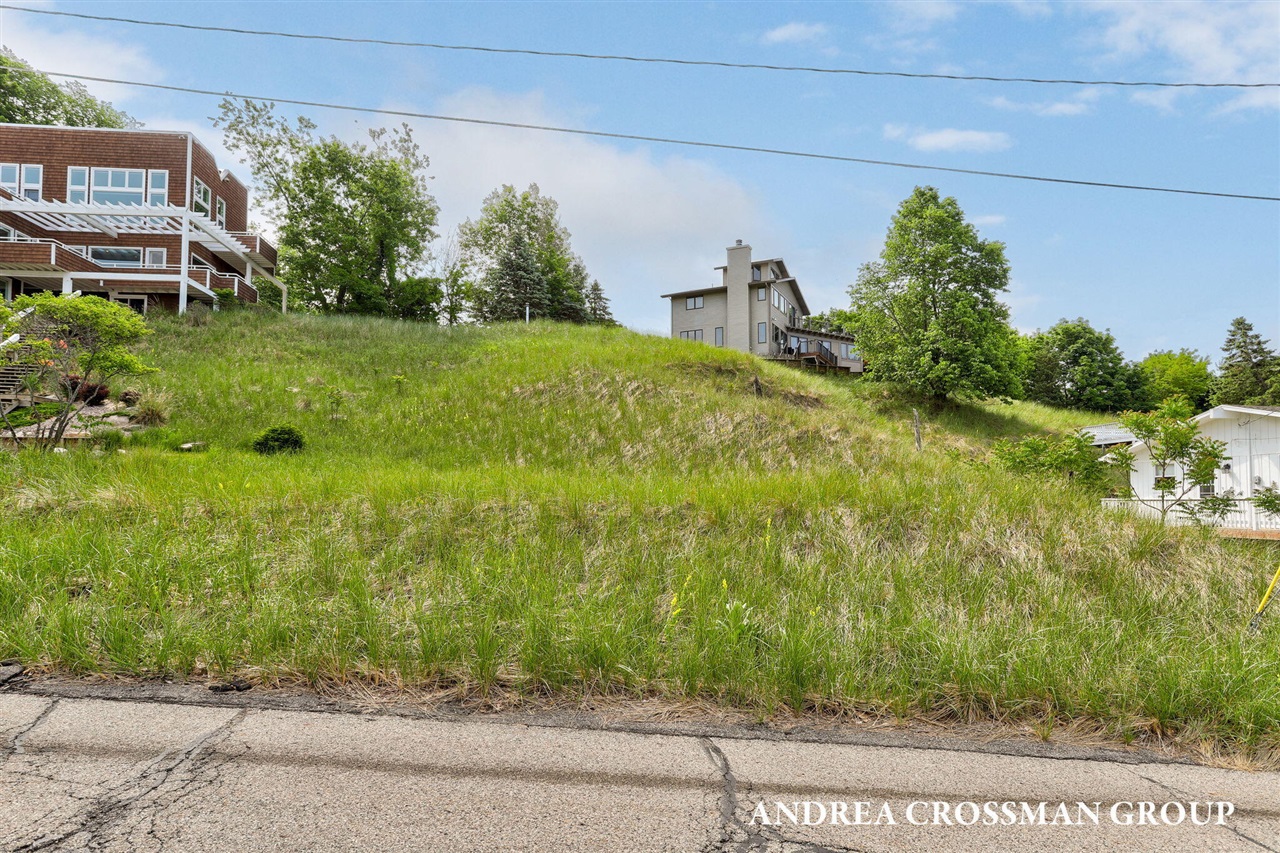 134 Prospect Street Property Photo 8