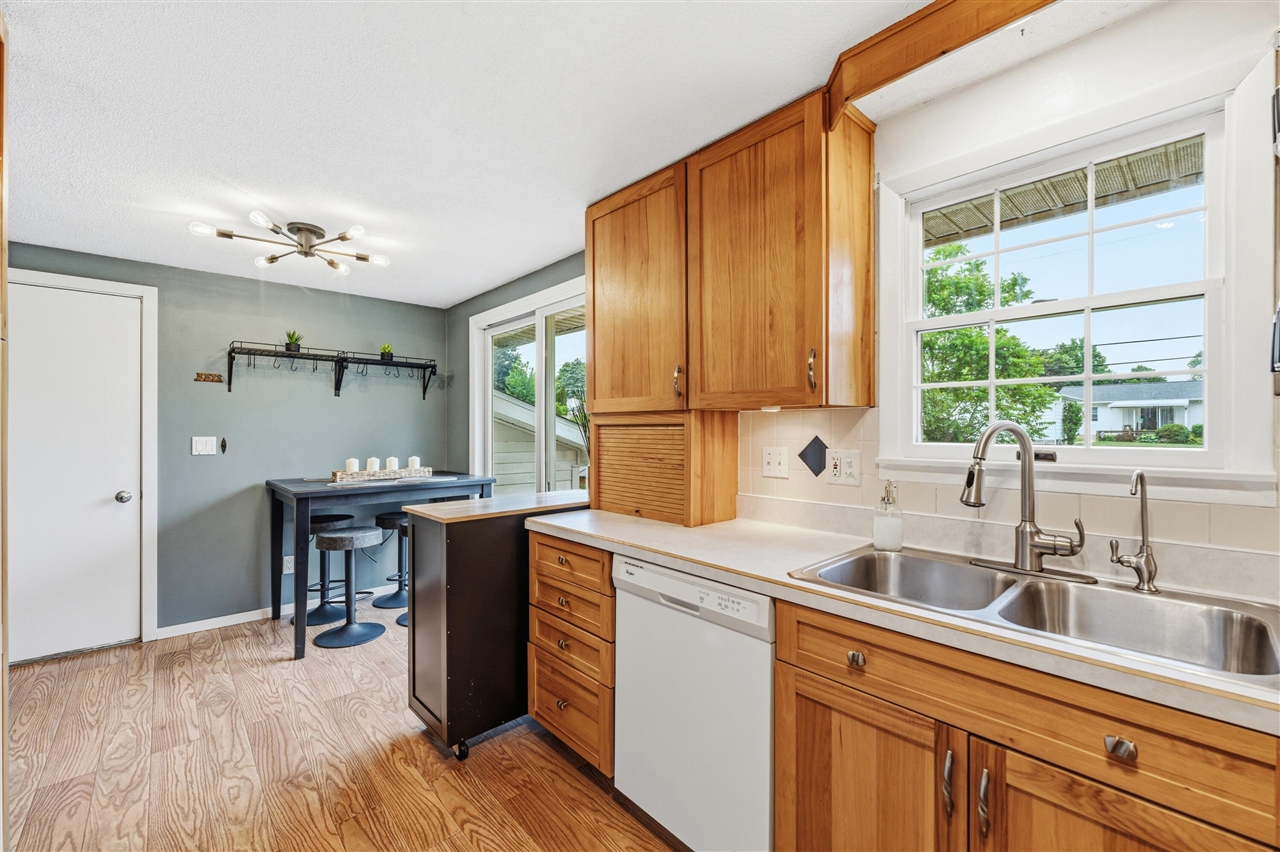 5636 Juniper Drive Property Photo 8