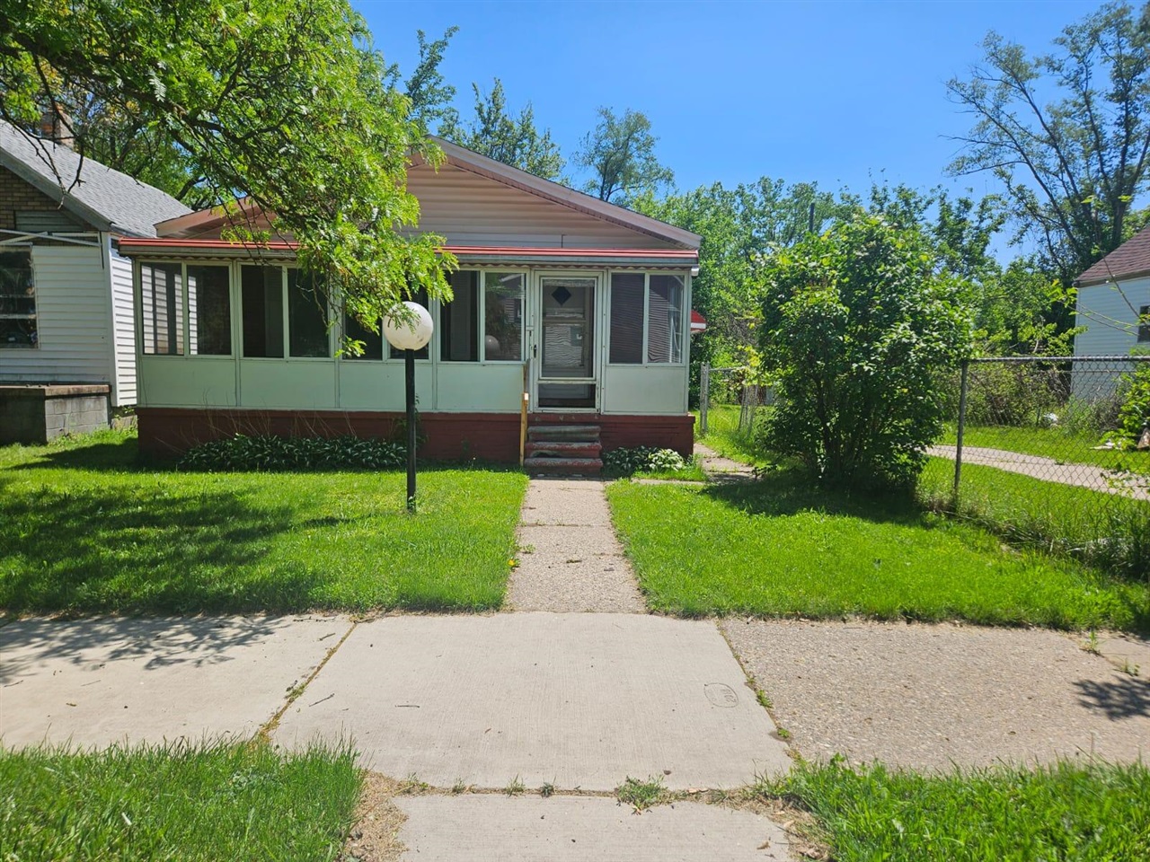 3948 Minnesota Street Property Photo 1