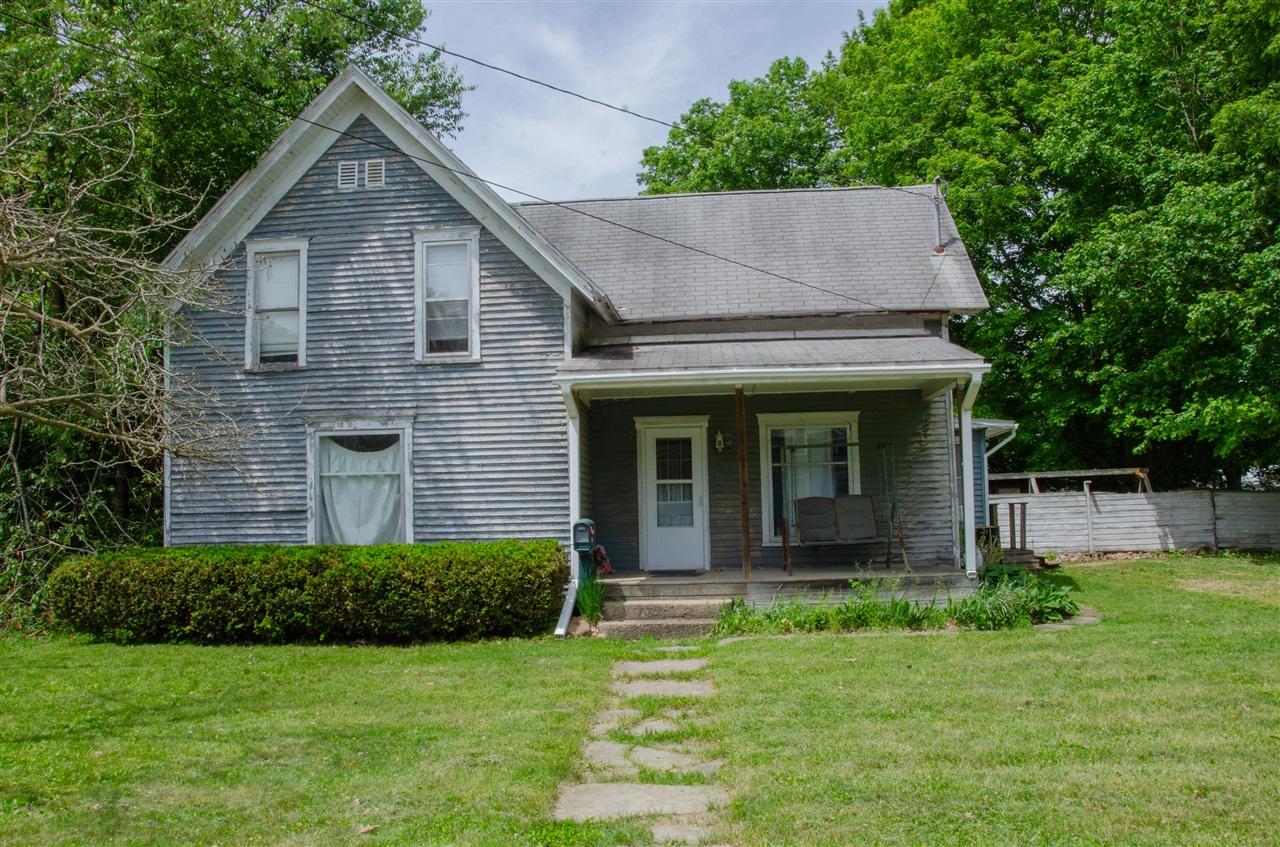 321 S Main Street Property Photo 1