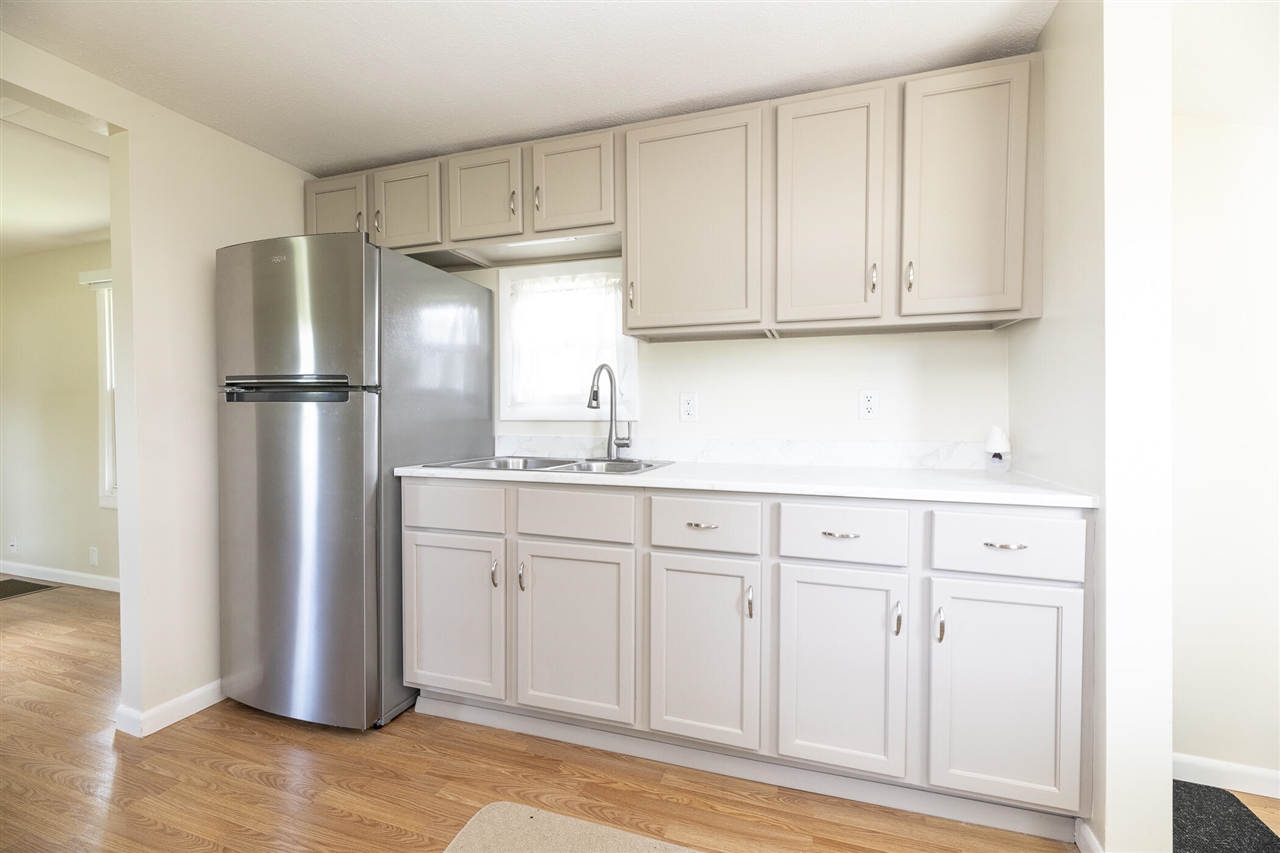 810 S Constantine Street Property Photo 13