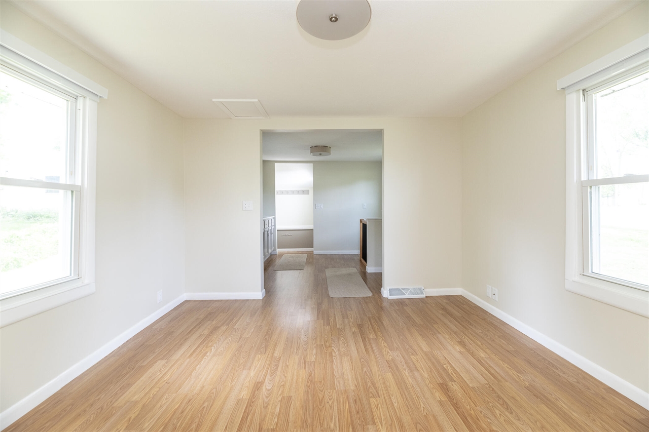 810 S Constantine Street Property Photo 15