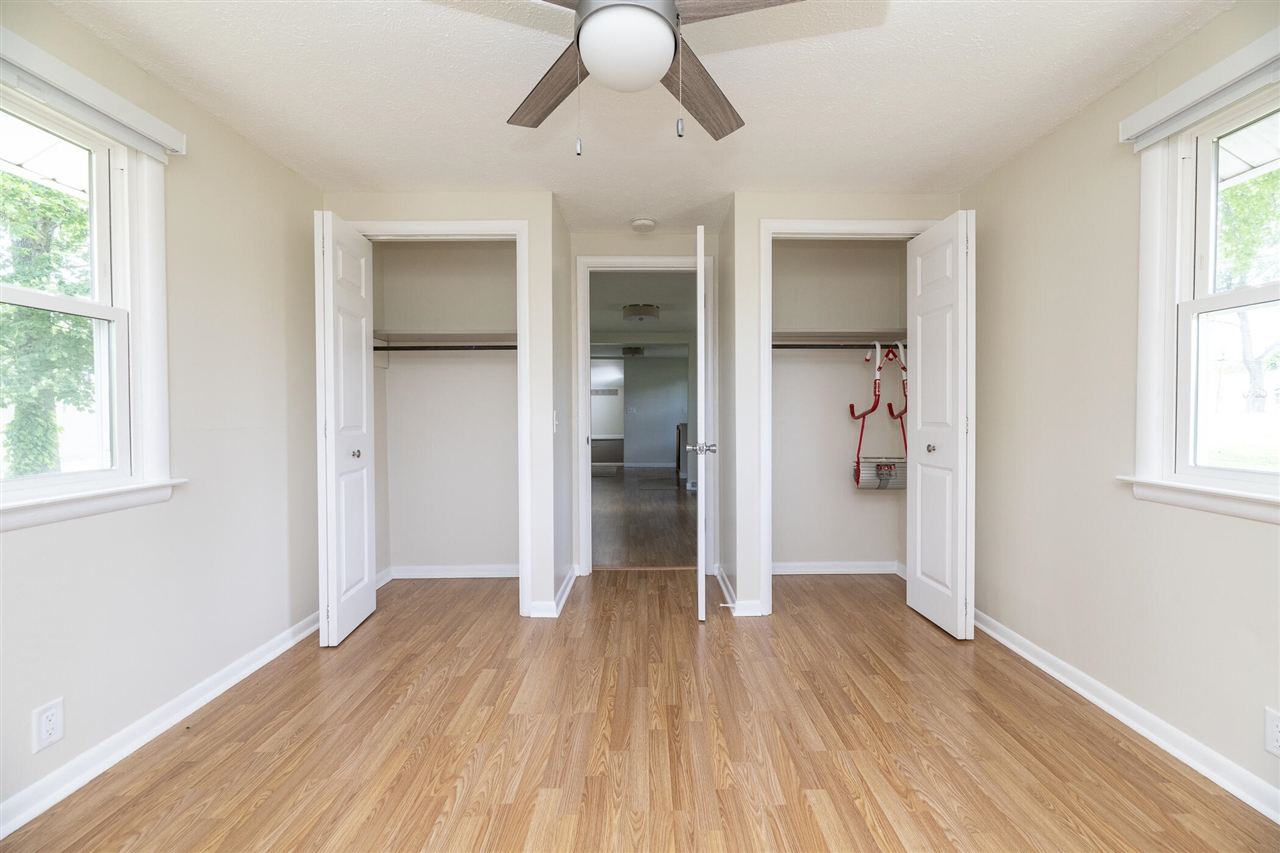 810 S Constantine Street Property Photo 18