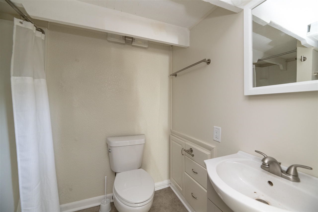 810 S Constantine Street Property Photo 22