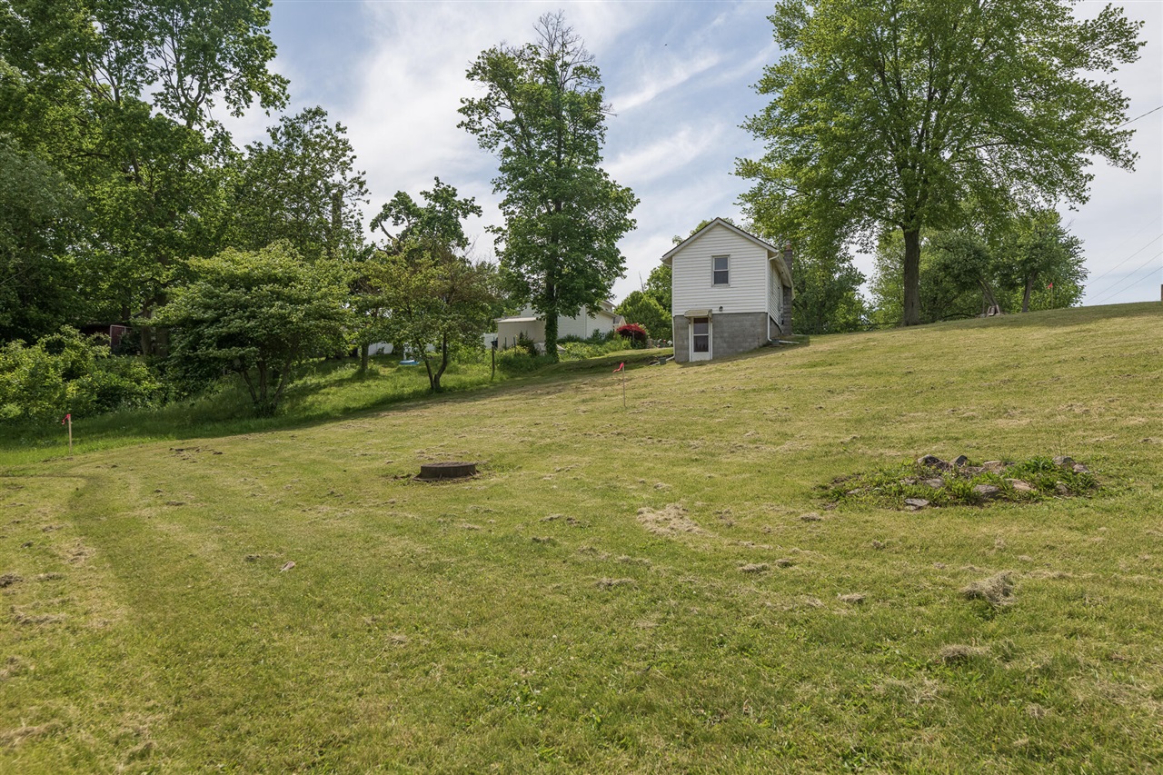 810 S Constantine Street Property Photo 32