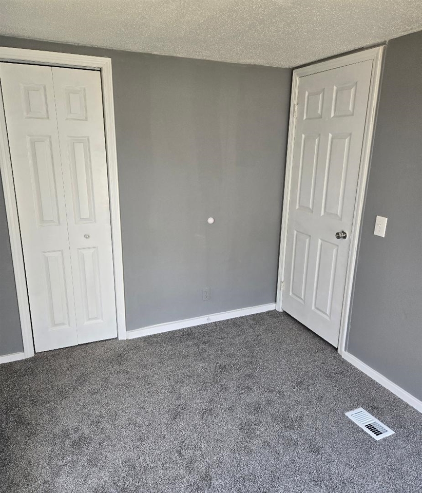 475 Tyler Road Property Photo 36