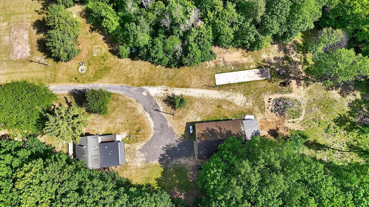 10260 N Ferris Road Property Photo 1