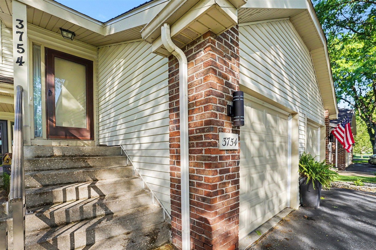 3754 Tartan Circle Property Photo 2