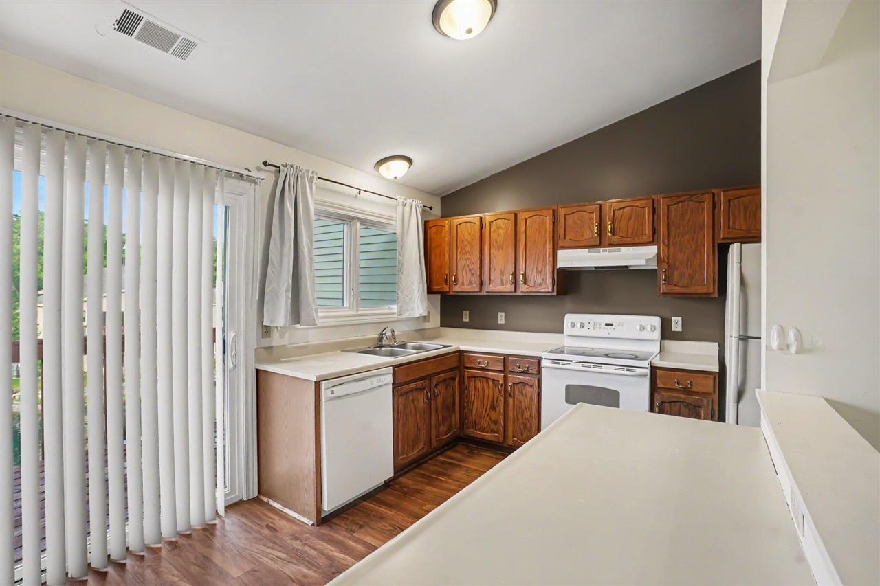 3754 Tartan Circle Property Photo 7