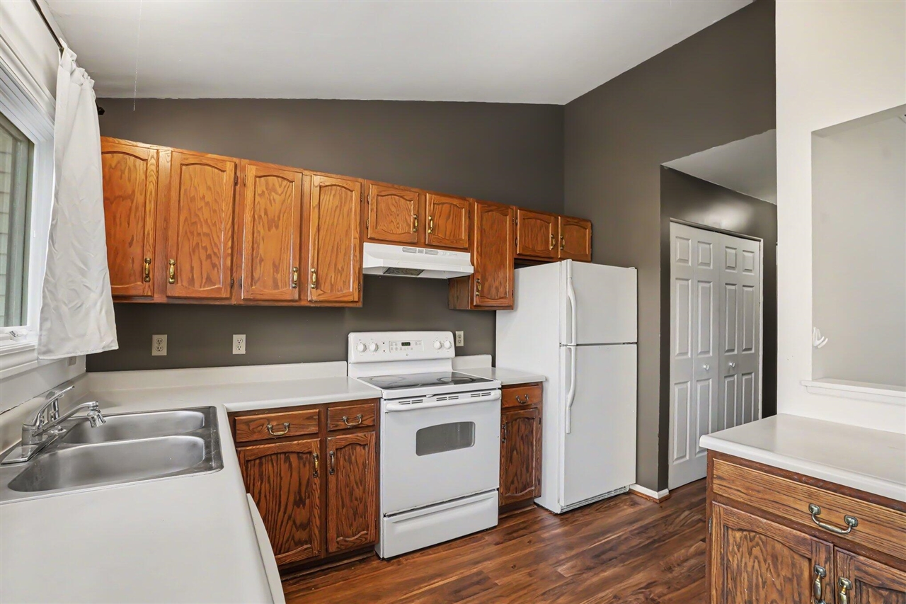 3754 Tartan Circle Property Photo 8