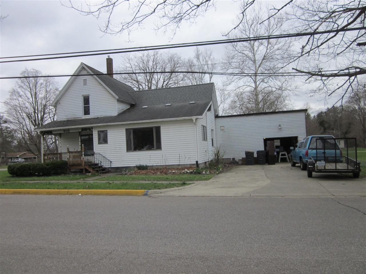 402 Alexander Street Property Photo 1