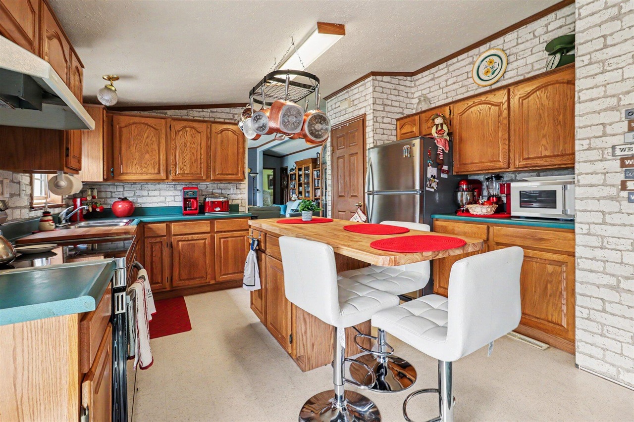 600 Peach Lane Property Photo 9