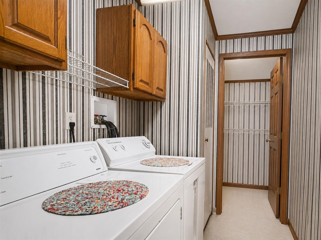 600 Peach Lane Property Photo 12