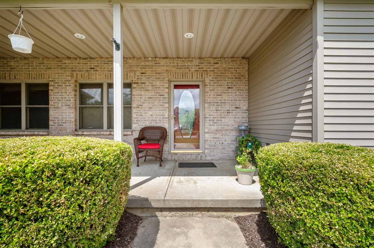 4823 Pleasant Meadow Circle Property Photo 5