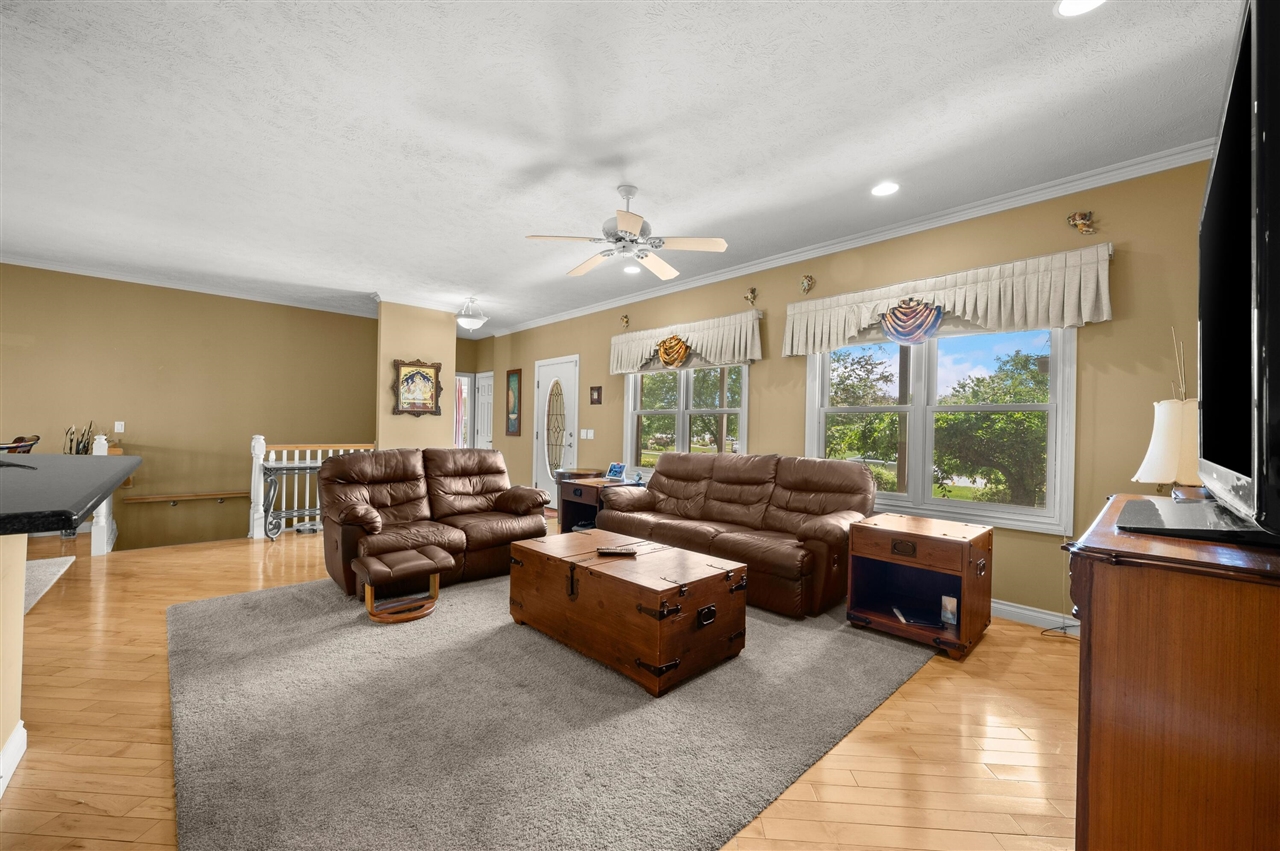 4823 Pleasant Meadow Circle Property Photo 11