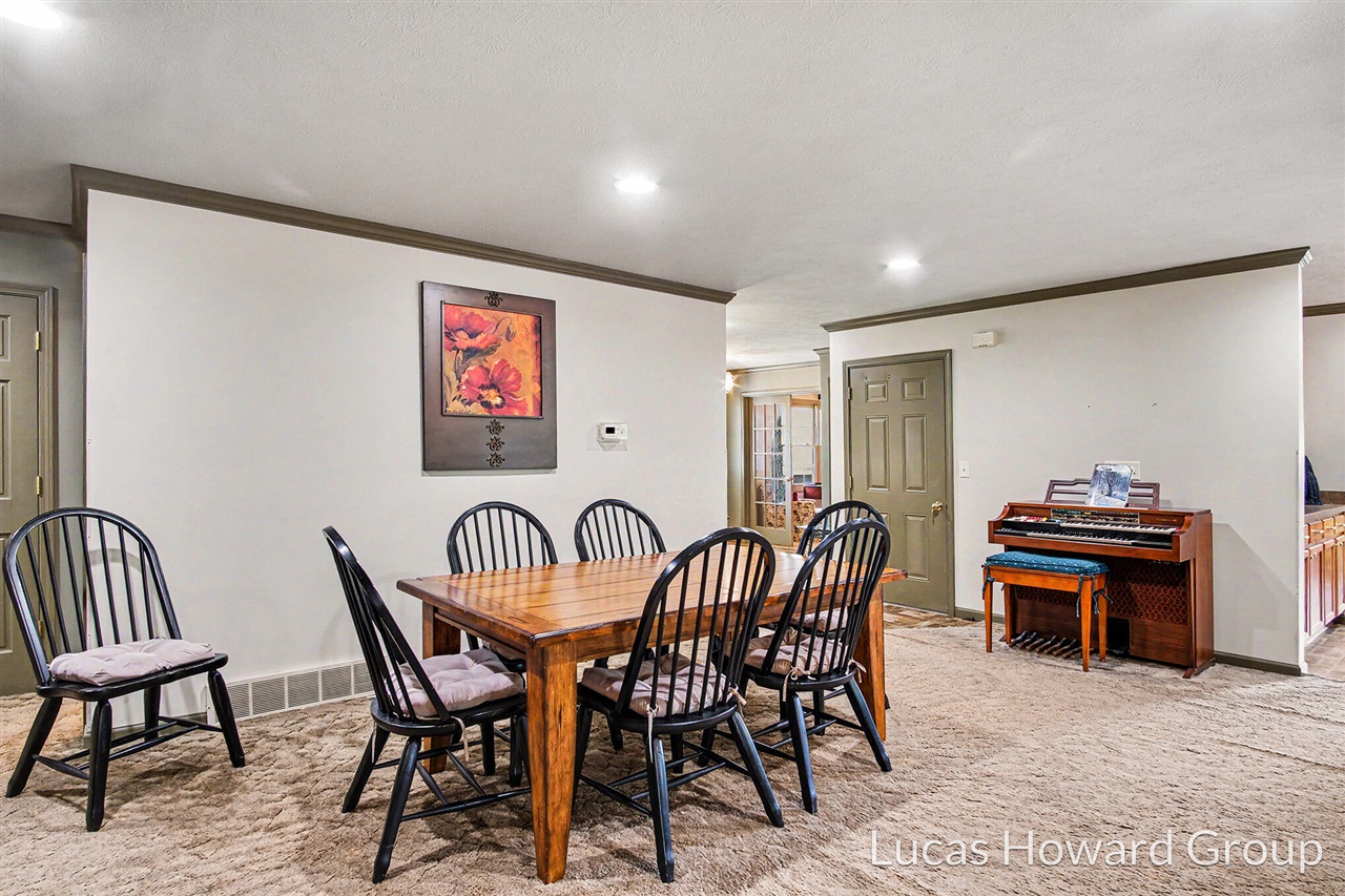11381 W Briggs Road Property Photo 8
