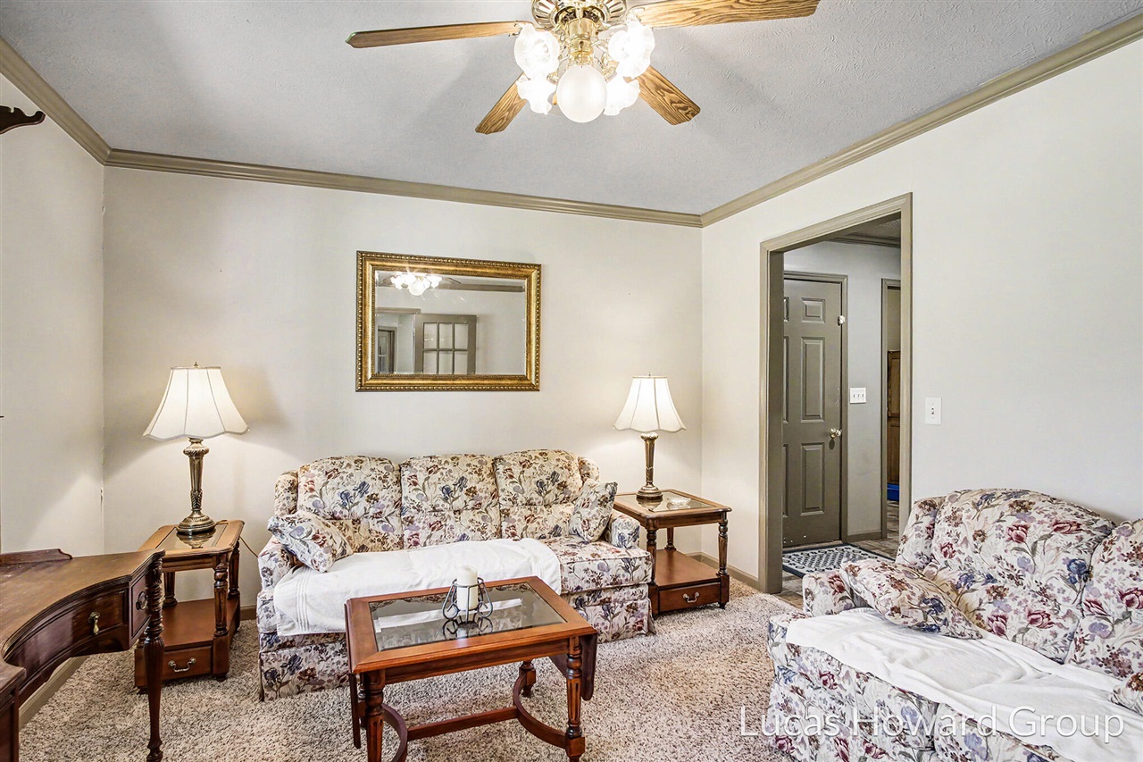 11381 W Briggs Road Property Photo 15
