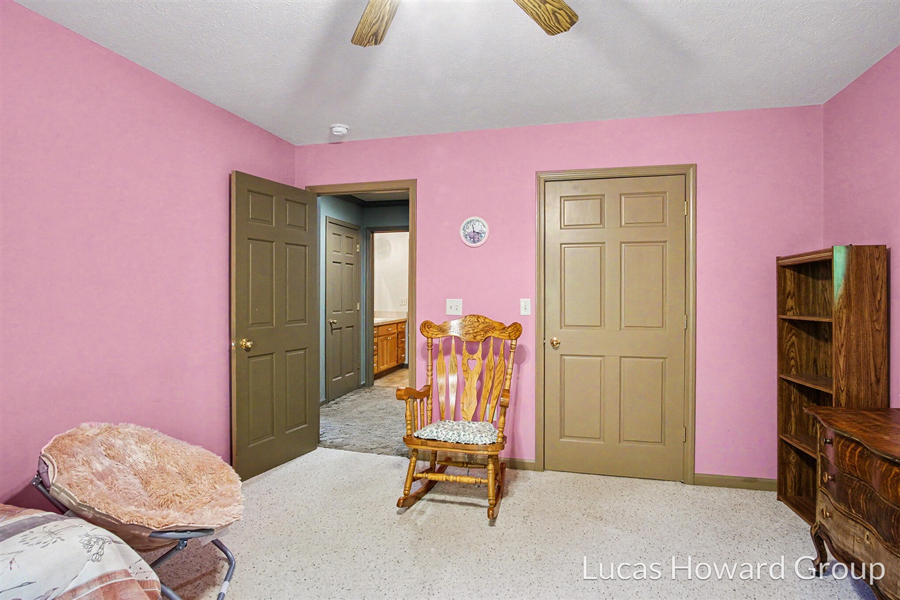 11381 W Briggs Road Property Photo 23