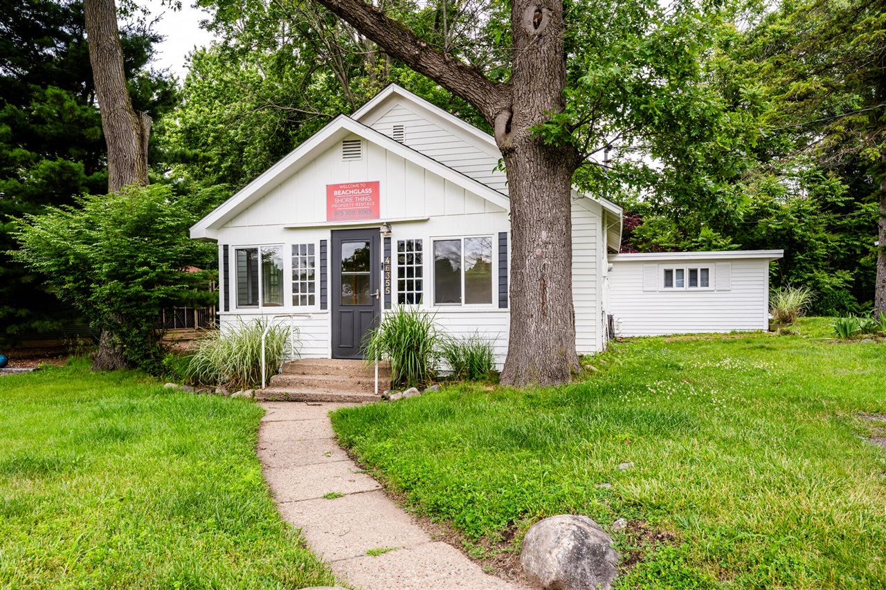 46355 Grand Beach Road Property Photo 1