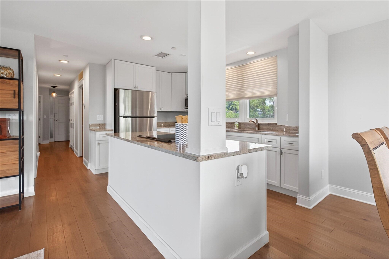 250 Water Street Property Photo 18