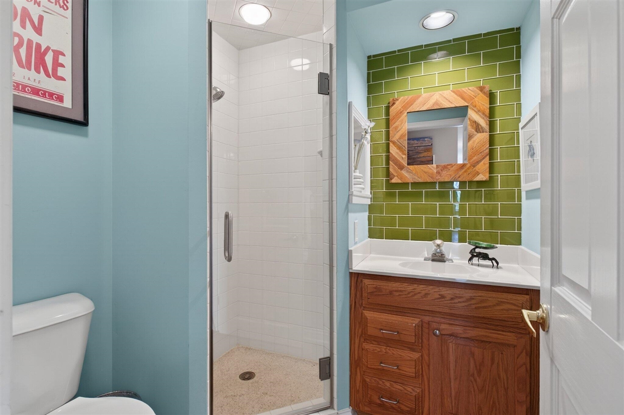 250 Water Street Property Photo 31