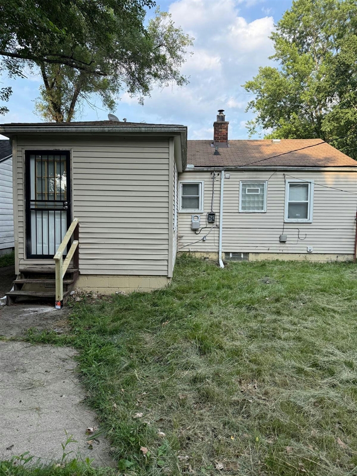 16191 Salem Property Photo 3